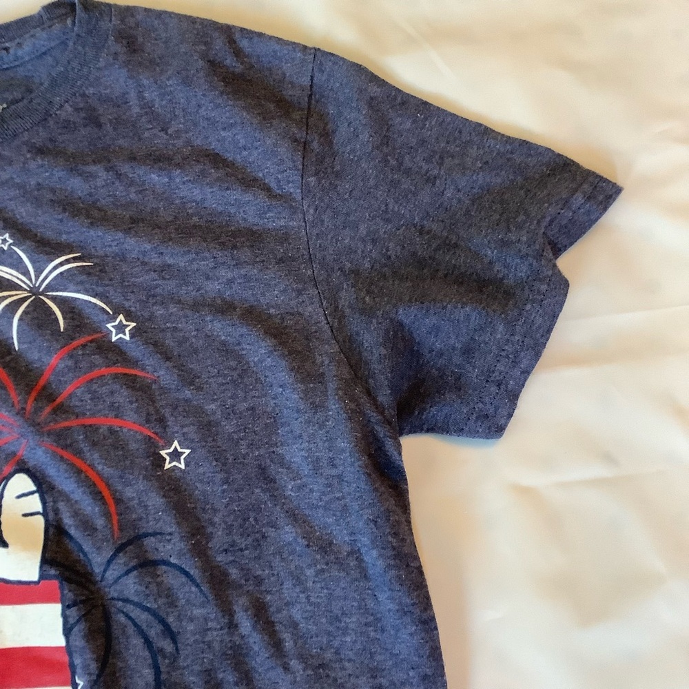 Peanuts Size Small - Picture 12 of 13